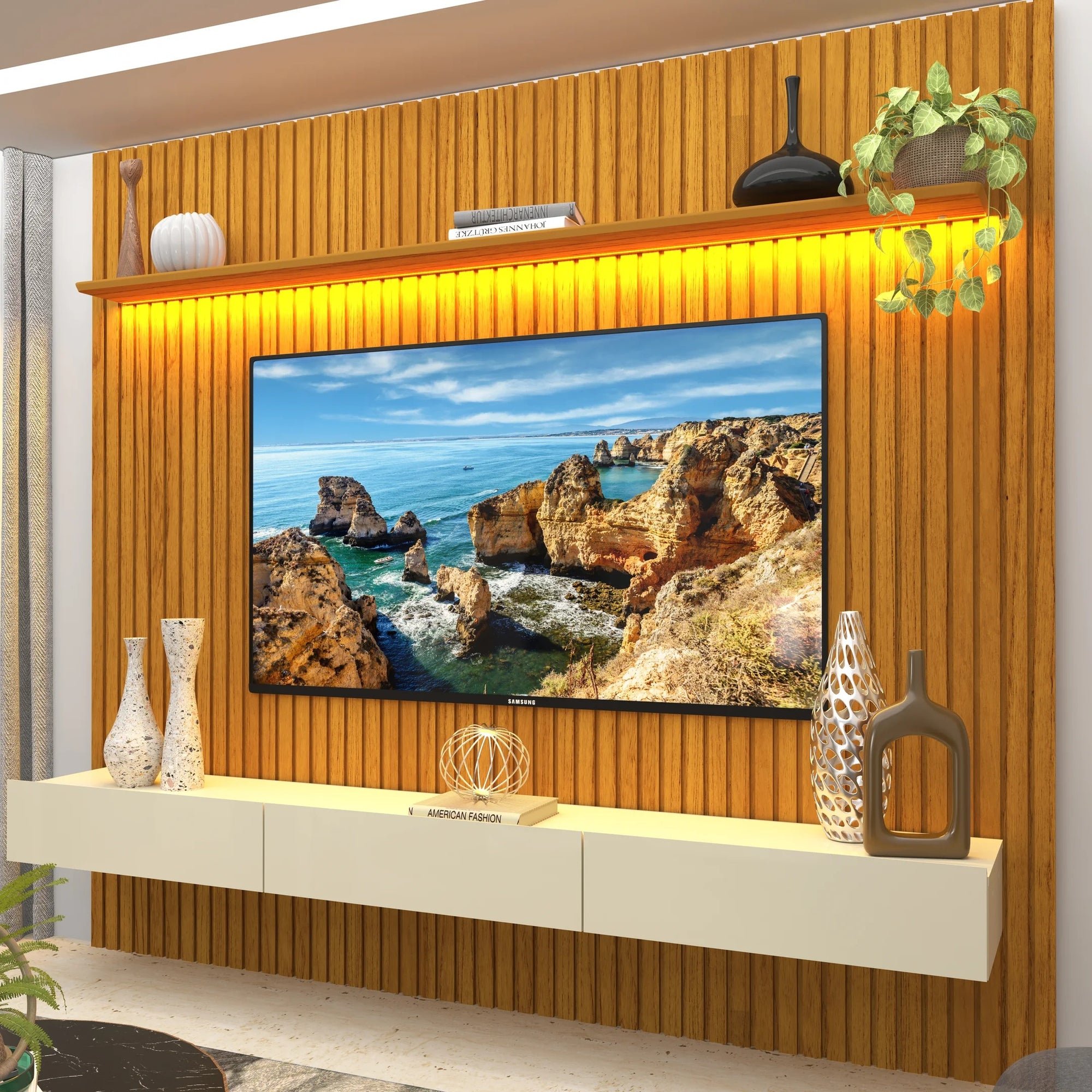 Painel ripado de madeira para TV com iluminação LED, prateleira superior e balcão inferior off white em sala decorada